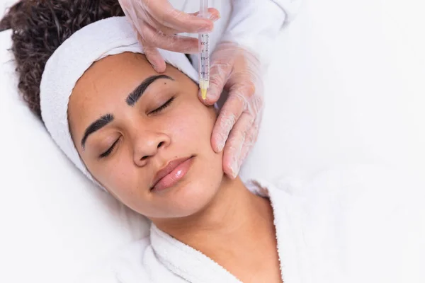 Botox Anwendung Patienten Faltenvorbeugung Verjüngung Hautpflege Behandlung — Stockfoto
