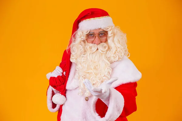 Santa Claus Gele Achtergrond — Stockfoto