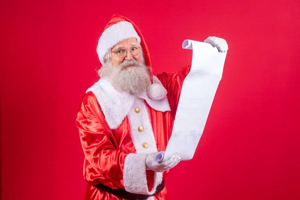 Portrét Šťastného Santa Clause Jak Čte Vánoční Dopis Nebo Seznam — Stock fotografie