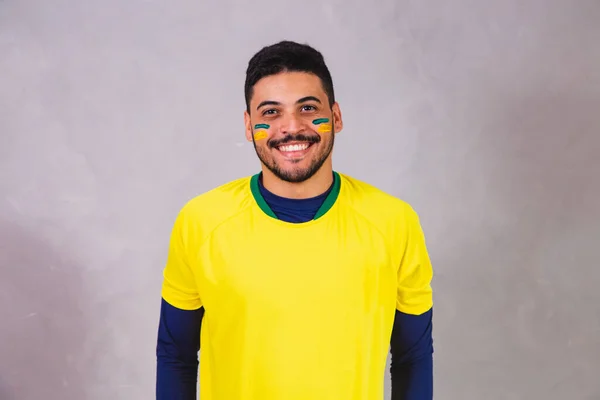 Бразильский Фанат Костюме Чемпионату Мира Бразильский Фанат Бразильской Одежде — стоковое фото