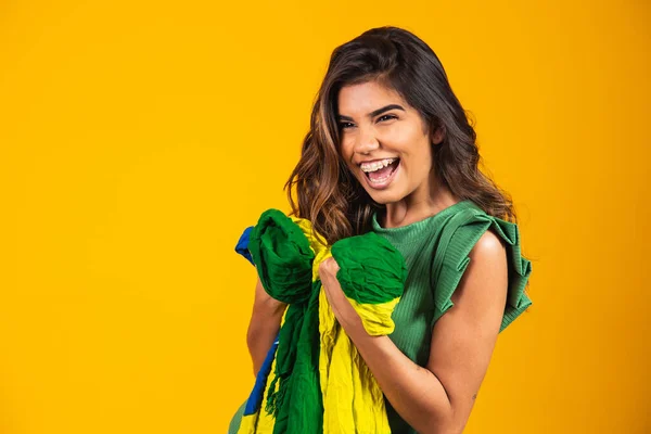 브라질 지지자 브라질 노란색 축구나 경기를 축하하고 있습니다 브라질 — 스톡 사진