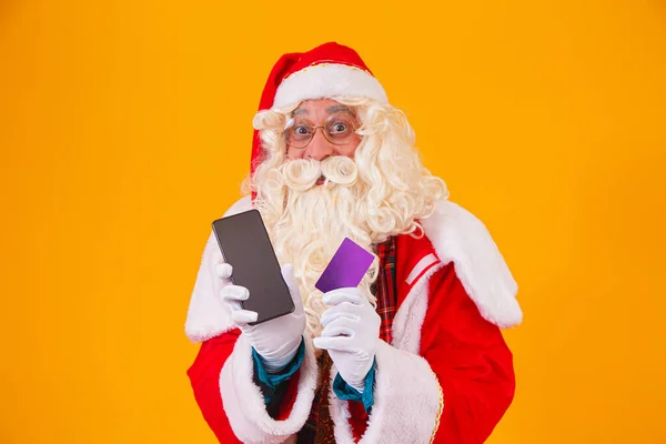 Jultomten Använder Kreditkort För Att Betala För Internetköp — Stockfoto