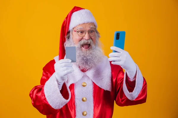 Porträt Von Schönen Schönen Erstaunt Bärtigen Weihnachtsmann Hält Der Hand — Stockfoto