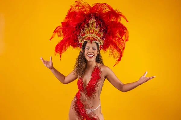 Brazylijski Kostium Samba Ubrany — Zdjęcie stockowe