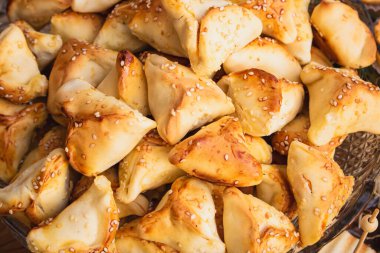 Lezzetli Esfiha Tavuğu Brezilya yemeği