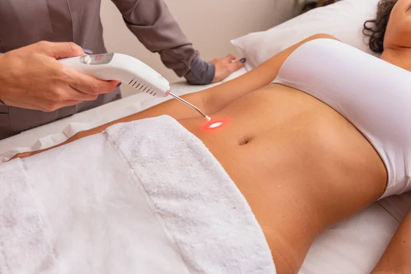 Woman Making Continuous Direct Application Therapeutic Laser Radial Artery Belly — Stock Photo, Image