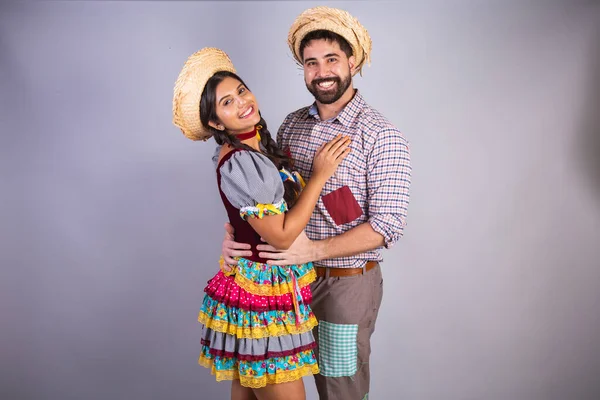 Βραζιλιάνικο Ζευγάρι Ρούχα Από Την Festa Junina Κλητεύσεις Φέστες Φίλος — Φωτογραφία Αρχείου