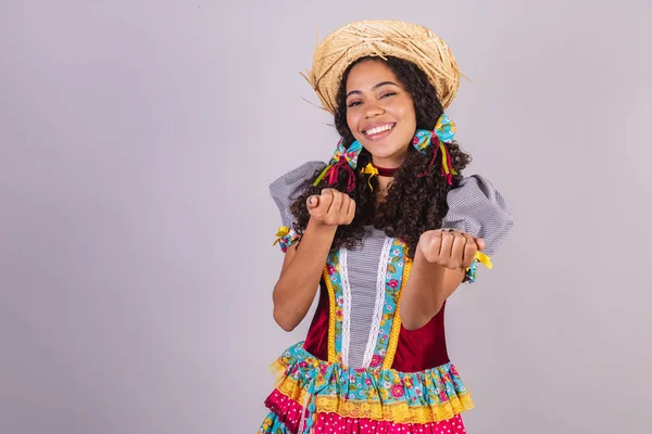 Schwarze Brasilianische Frau Juni Parteikleidung Verbrüderung Namen Von Joo Arraial — Stockfoto