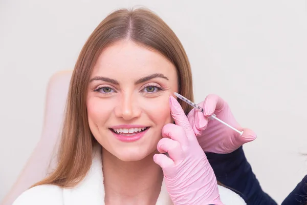 Woman Wearing Bathrobe Beauty Clinic Aesthetics Patient Cosmetic Procedures Botox — Stock Photo, Image