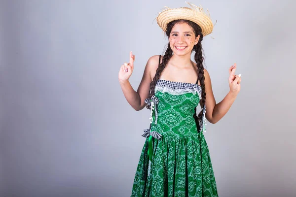 Kız Brezilyalı Festa Junina Arraial Festa Joo Kıyafetleriyle Yatay Portre — Stok fotoğraf