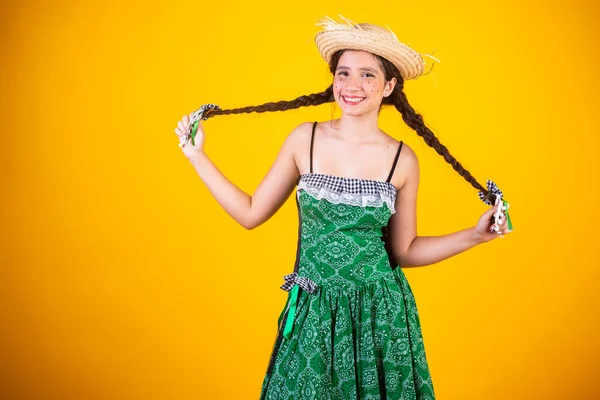 Brezilyalı Kız Festa Junina Arraial Festa Joo Kıyafetleriyle Yatay Portre — Stok fotoğraf