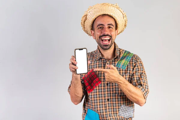 Brasilianska Kläder Festliga Juninakläder Arraial Johannes Högtid Visar Smartphone Med — Stockfoto