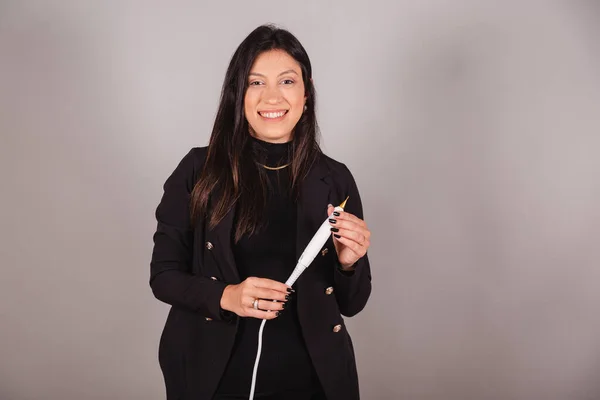 Business Woman Wearing Black Suit Aesthetics Professional Holding Plasma Gauntlet — Stock Photo, Image