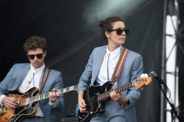 Austin City Limits - Angel Olsen konserde