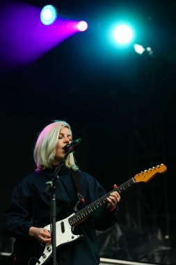 Boston Calling - Alvvays konserinde
