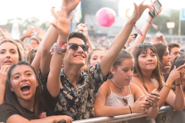 Austin Şehir Sınırları - Kalabalıklar