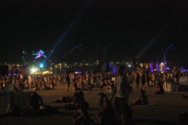 Coachella - Geceleyin kalabalık