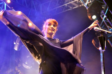 Coachella - Florence and the Machine - Florence Welch konserinde