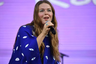 Vali Balosu - Maggie Rogers konserde