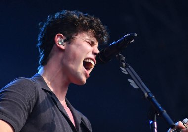 Vali Balosu - Shawn Mendes konserde