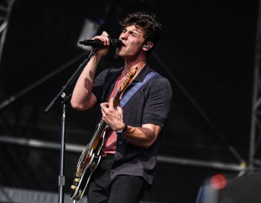 Vali Balosu - Shawn Mendes konserde