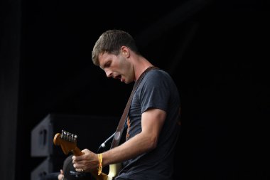 Vali Balosu - Wolf Alice konserde