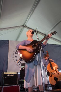 Newport Halk Festivali - Laura Marling konserde