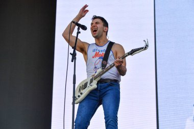 Vali Balosu - Tribünler - Jack Antonoff Konserde