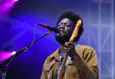 Vali Balosu - Michael Kiwanuka konserde