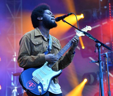 Vali Balosu - Michael Kiwanuka konserde