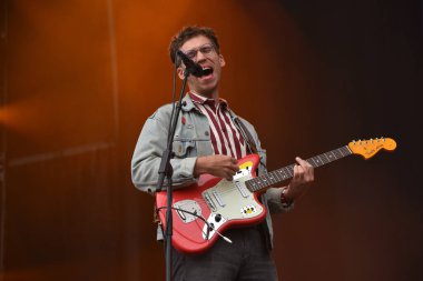 Vali Balosu - Parke Mahkemeleri konserde