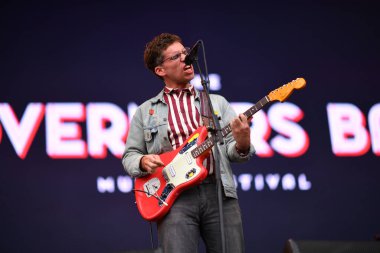 Vali Balosu - Parke Mahkemeleri konserde