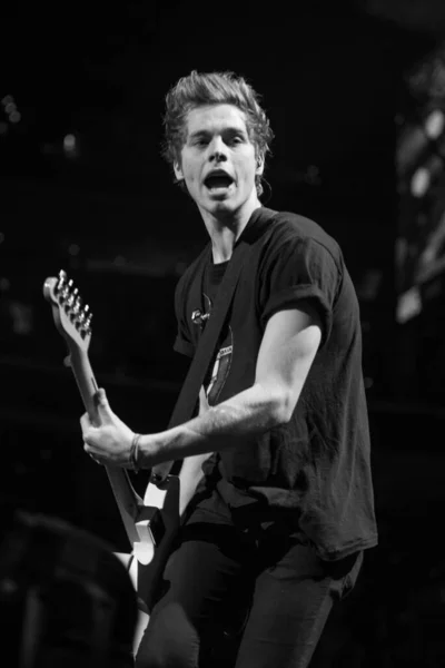 stock image IHeart Radio Jingle Ball - 5 Seconds of Summer in concert