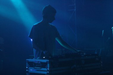 SXSW - Konserde Tamamen Devasa Nesli Tükenmiş Dinozorlar