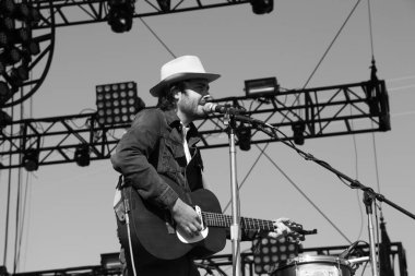 Hazine Adası Müzik Festivali Lord Huron konserde