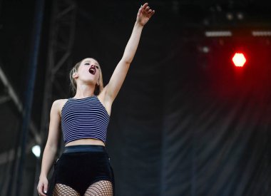 The Meadows - Marian Hill konserde