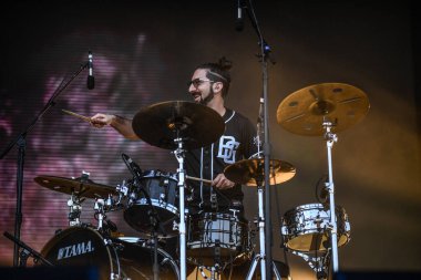 The Meadows - Big Gigantic konserde