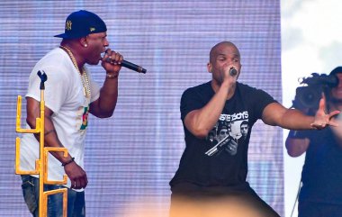 Meadows - LL Cool J konserinde