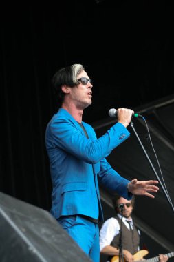 Dave Matthews Grup Karavanı - Fitz ve Sinir Hastalıkları Konseri