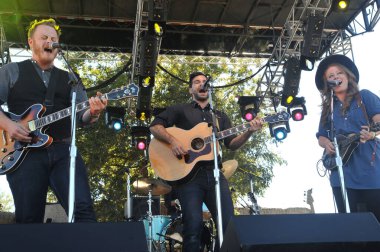 Austin City Limits - Yalnız Bellow konserde