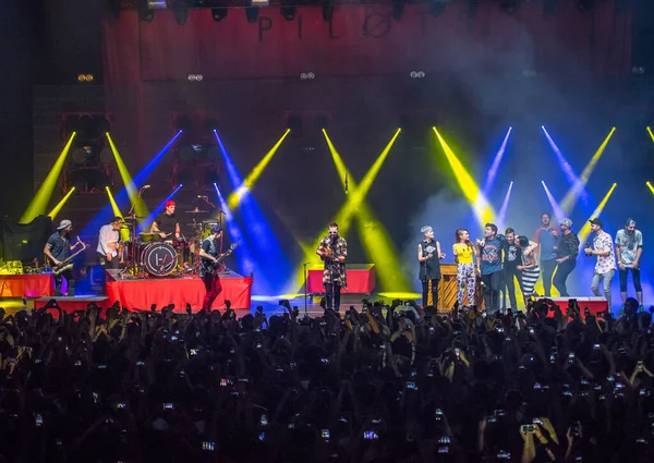 stock image 21 Pilots in concert at the Hammerstein Ballroom in New York