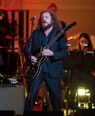 My Morning Jacket 'tan Jim James, David Lynch Vakfı Yardım Derneği' nde sahne alıyor.