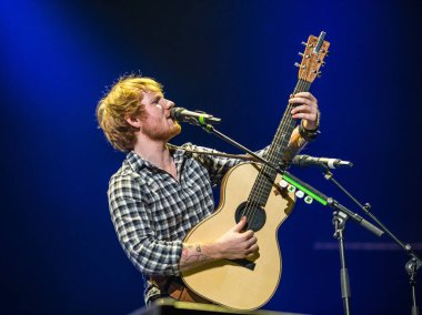 Ed Sheeran, New Jersey Prudential Center 'da konser verdi.