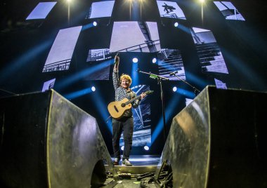 Ed Sheeran, New Jersey Prudential Center 'da konser verdi.