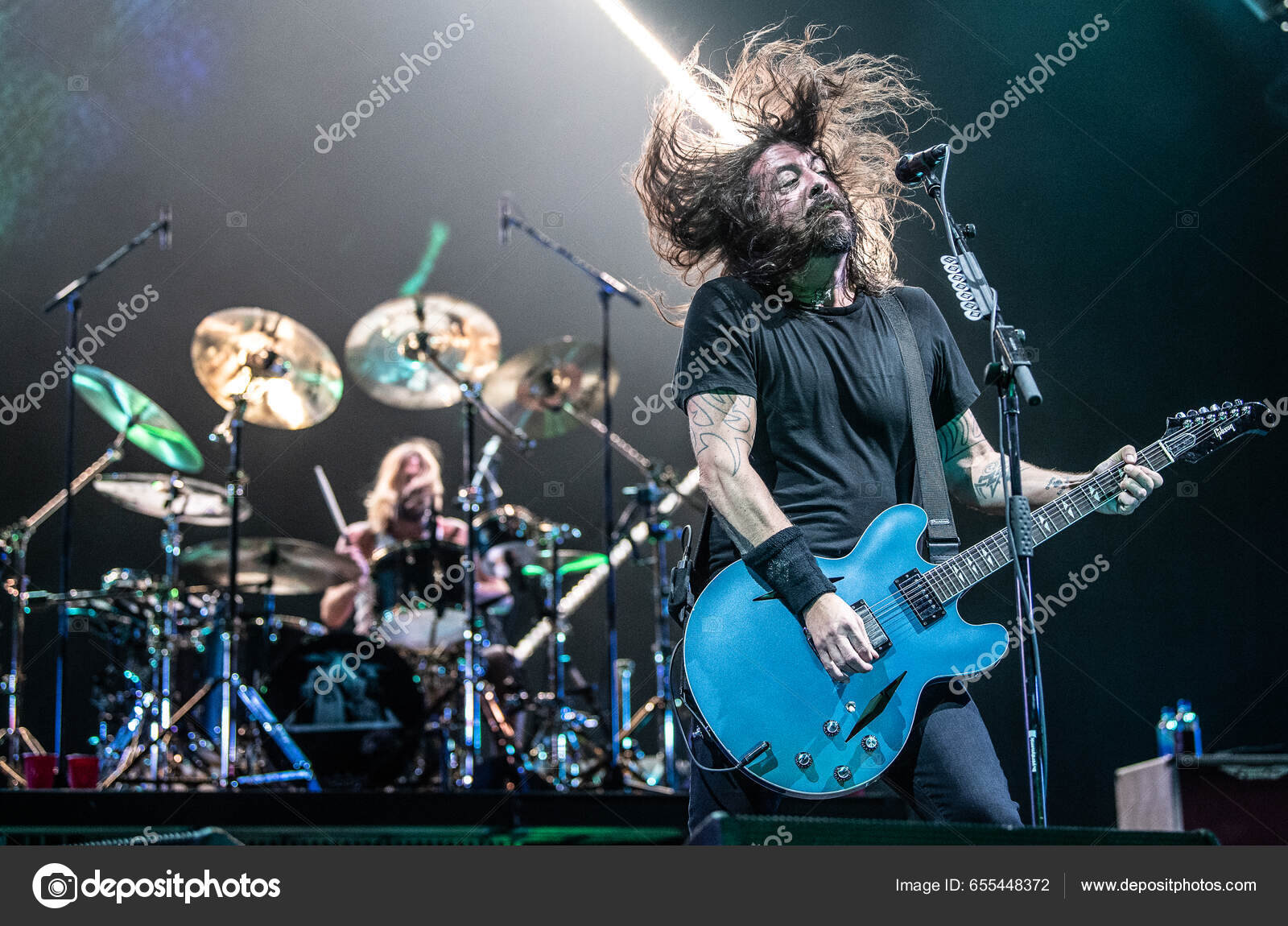 Концерт Foo Fighters Нью Йорке – Стоковое Редакционное Фото.