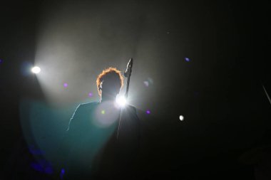 Gerard Way New York 'taki Irving Plaza konserinde