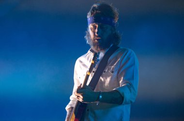 Foo Fighters New York 'ta konser veriyor.