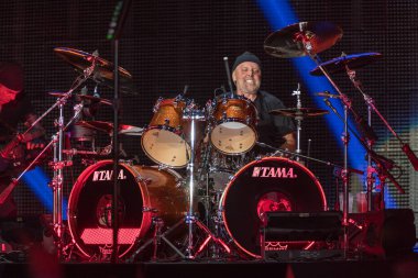 Metallica, James Hetfield ve Lars Ulrich konserde