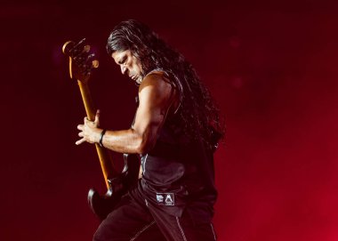 Metallica, James Hetfield ve Lars Ulrich konserde