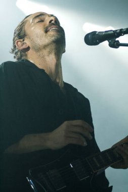 Yerliler New York 'taki Terminal 5' te konser veriyorlar.